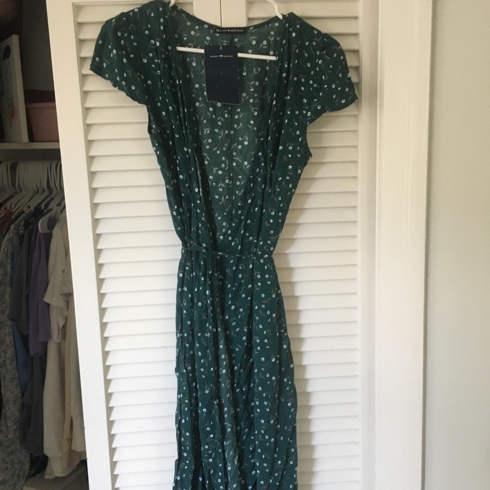 COPY - Brandy Melville Midi Robbie Dress!
